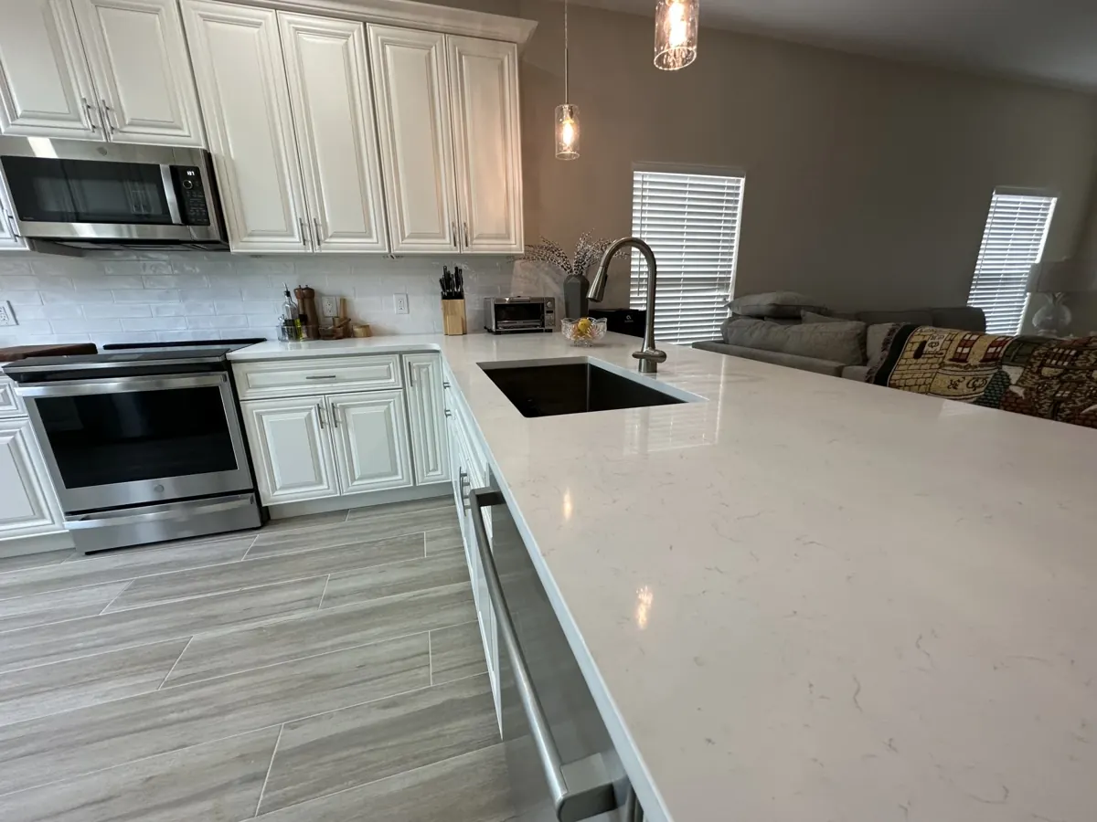 Kitchen countertop & cabinetry details